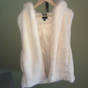 Plush cream faux fur fluffy vest